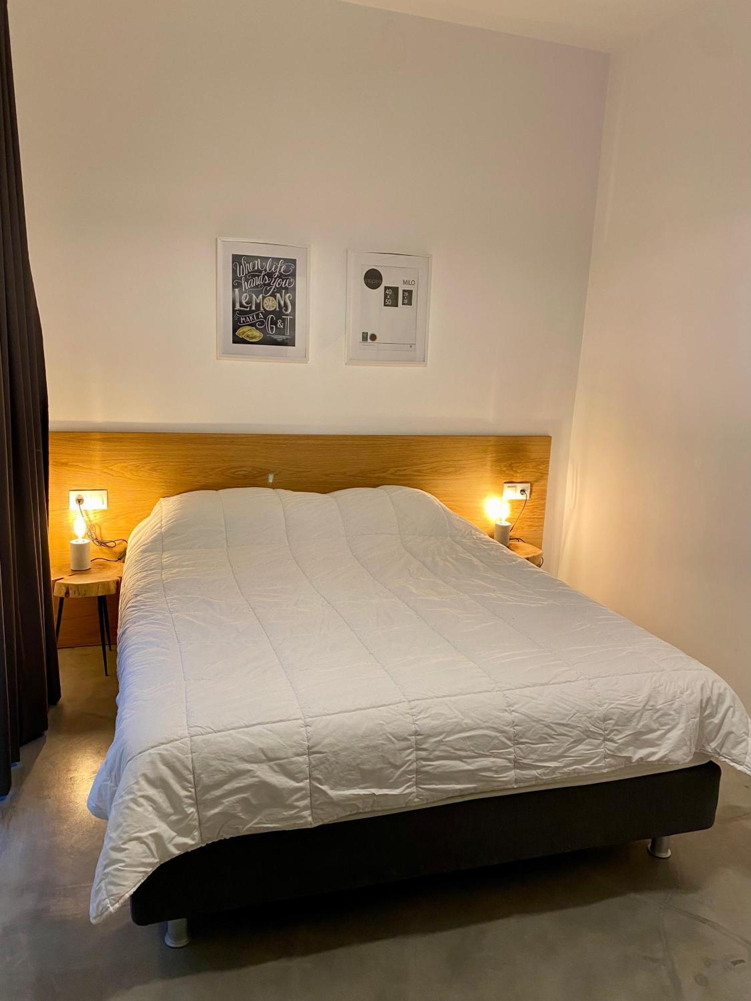 A Place 4 U Under Acropolis Apartment Атина Екстериор снимка